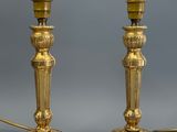paire de chandeliers anciens en laiton