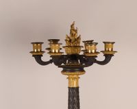 Paire de candélabre en bronze doré et à six bras de lumière,… (photo 4)