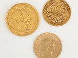 trois pièces d'or, dont une souveraine et une autre souveraine