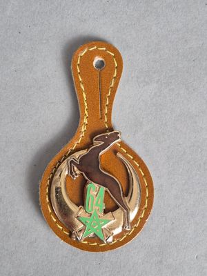 porte-clés en cuir orné d'un cheval et d'un fer à cheval