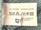 the label on the label shows how to clean the clothes