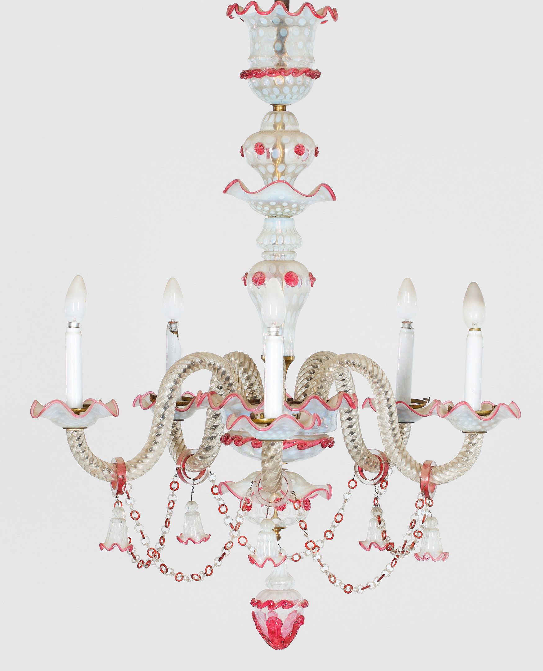 Grand lustre murano-décoratif à 6 branches ; verre foncé, lé…