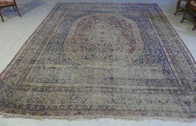 Tapis en laine 300x350cm - Usures - Objet d'art & Curiosités