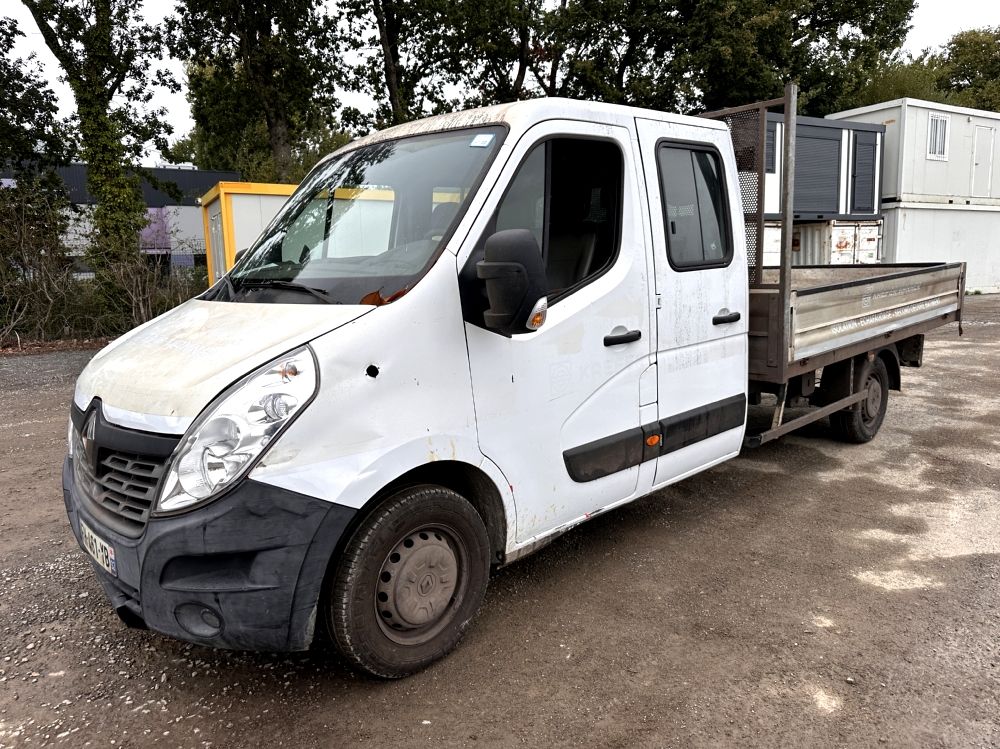 LIEU DE STOCKAGE : Rennes - RENAULT - MASTER CDC L3 3.