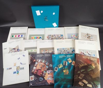 CANADA 14 livres et coffrets des timbres émis de 1979 à 1991…