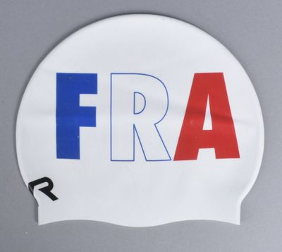 a close up of a swimming cap with the word fra on it