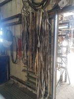 Lot de sangles, 2 étais, serre-joints et rouleuse (photo 3)