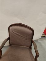 Fauteuil en bois fruitier mouluré et sculpté à décor de fleu… (photo 3)