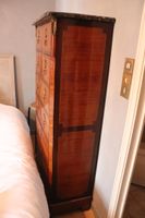 Chiffonier de style Louis XVI en bois de placage, à 11 tiroi… (photo 2)