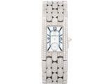 une photo d'une montre-bracelet pour femme sertie de diamants