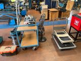 many different types of machines in this room