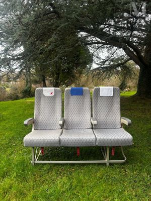 Trois fauteuils d’avion compagnie Air France - Boeing 737