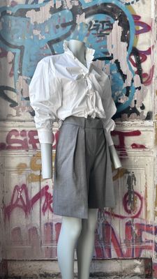 Ensemble T.S A. VAUTHIER 2 pièces bermuda gris en laine froi…