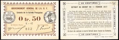 un vieux document sur lequel figure la photo d'un homme et d'une femme