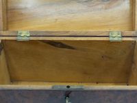 Coffret en acajou et placage d'acajou moucheté du XIXe siècl… (photo 3)