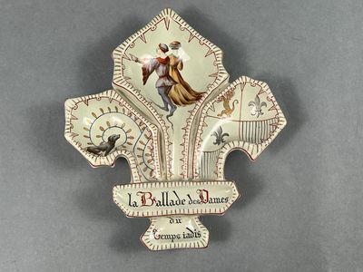 Emile GALLE (Lorraine). Vide-poche en forme de fleur-de-lys,… - Photo 1