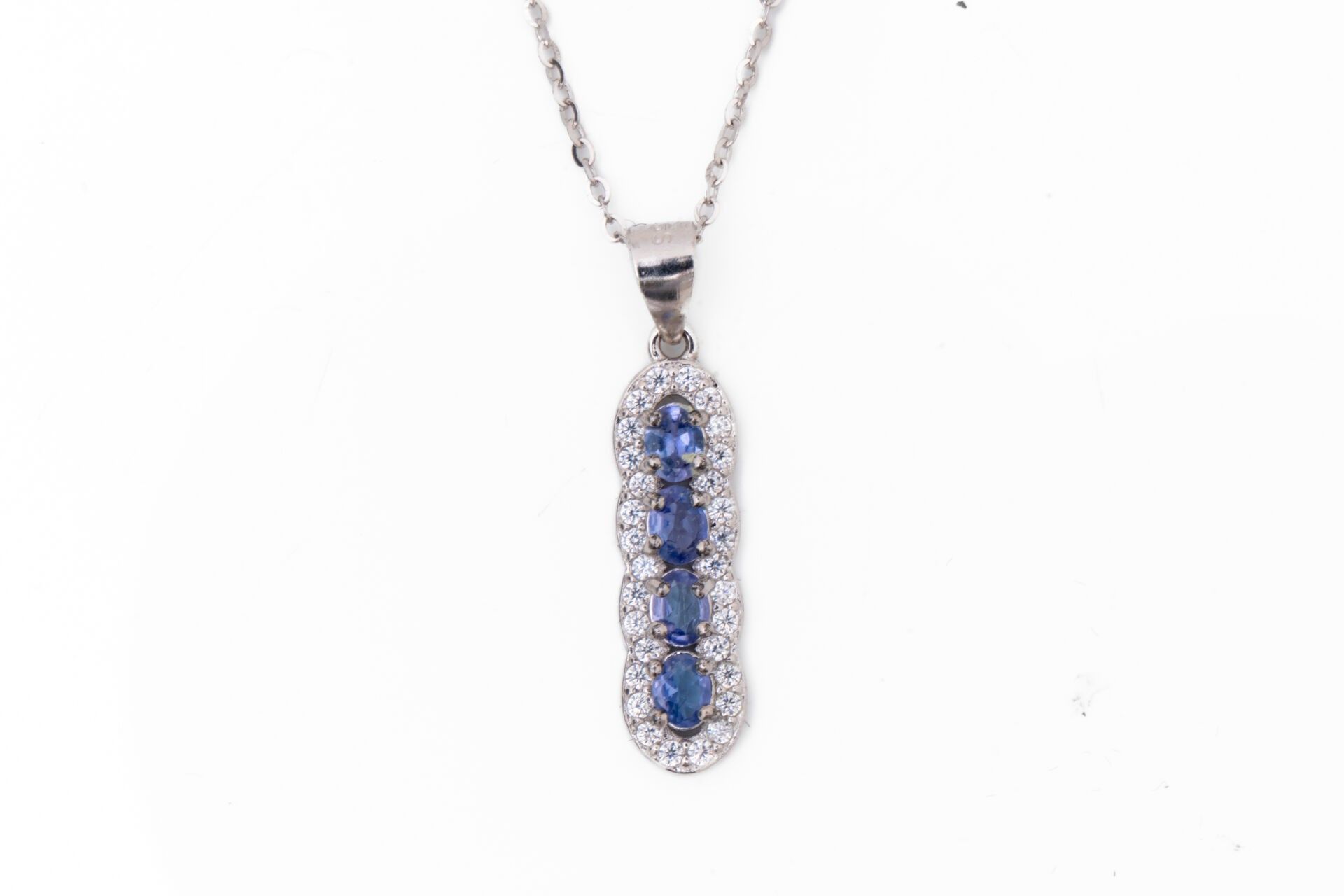 Bijoux & Pierres Précieuses
