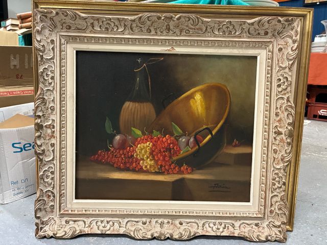 École française XXe « Nature morte aux groseilles et cuivre » Hui