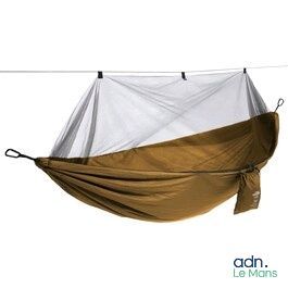 a hammock hanging from a clothes line on a clothes line