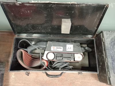 a suitcase that has a radio inside of it