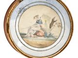 une photo d'une photo représentant une femme dans un bateau sur l'eau