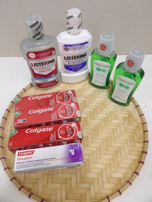 a tray with toothpaste, toothpaste, toothpaste, toothpaste, toothpaste, toothpaste, toothpaste