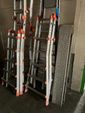 LOT COMPRENANT 4 ECHELLES PLIANTES, ESCABEAU MAC ALLISTER, 2 JEUX...