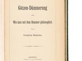 un livre ouvert avec un texte en allemand sur fond blanc