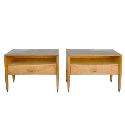 paire de tables de chevet de style « mid-century » avec des plateaux en marbre