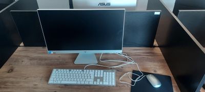 Ordinateur tout-en-1 ASUS V241EAK-WA311W avec clavier et sou… - Photo 1