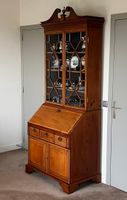 Vitrine-scriban deux corps en acajou et filet marqueté de bo…