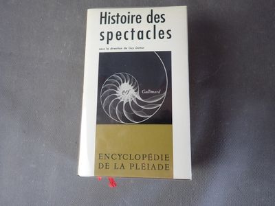 une image représentant un livre dont la couverture est ornée d'un motif en spirale