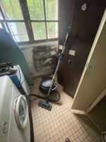 2 vestiaires (ancien modèle) + aspirateur + 1 centrale vapeu… (photo 2)