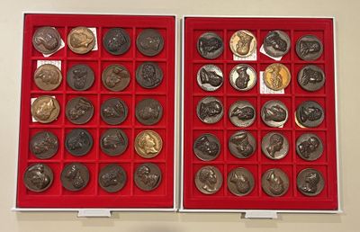 Un ensemble de 40 médailles en bronze XIXe siècle, Galerie m…