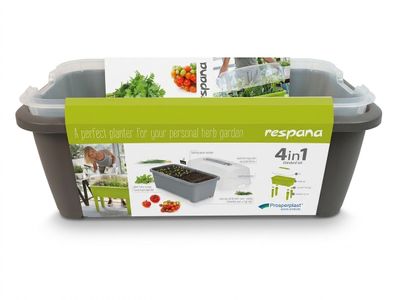 une image représentant un récipient en plastique contenant des légumes