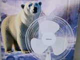 une boîte sur laquelle est représenté un ours polaire