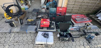 a lot of tools and tools that are on the ground