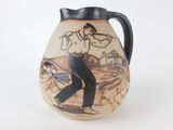 un vase avec l'image d'un homme dessus