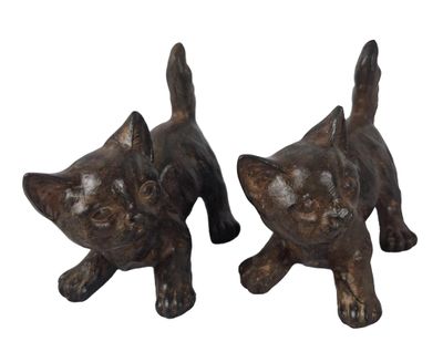 pair of vintage cast iron cat bookends