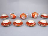 un service de six tasses à thé chinoises avec soucoupes