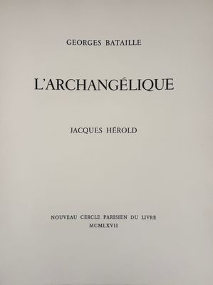 la couverture d'un livre avec une image en noir et blanc