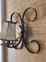 Lot comprenant une paire d'applique, une autre et un lustre … (photo 4)