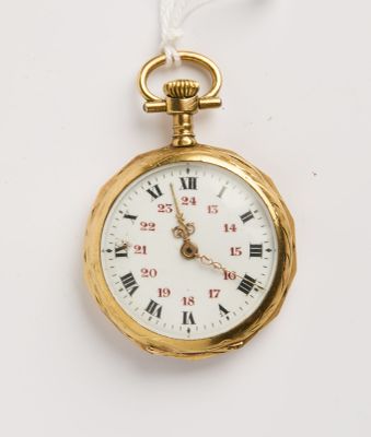 une montre de poche en or avec des chiffres romains