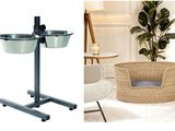 deux photos montrant une gamelle pour chien posée sur un support et une autre posée sur une table