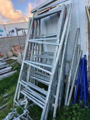 Échafaudage de chantier COMABI - Photo 1