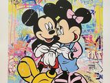 tableau représentant Mickey et Minnie enlacés devant un mur recouvert de graffitis