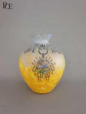 LEGRAS, Vase balustre à col resserré en verrerie à fond marm… - Photo 1