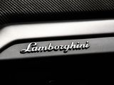 the emblem of a car is shown on the side of the car