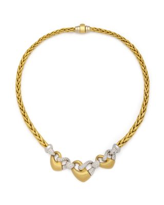 un collier en or et diamants, signé Van Cleef