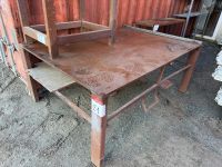 Table de travail en métal